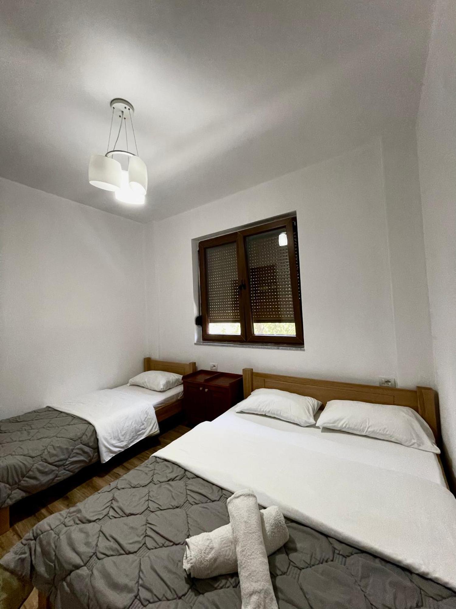 Lazer Cardaku Guesthouse Valbone Exterior photo