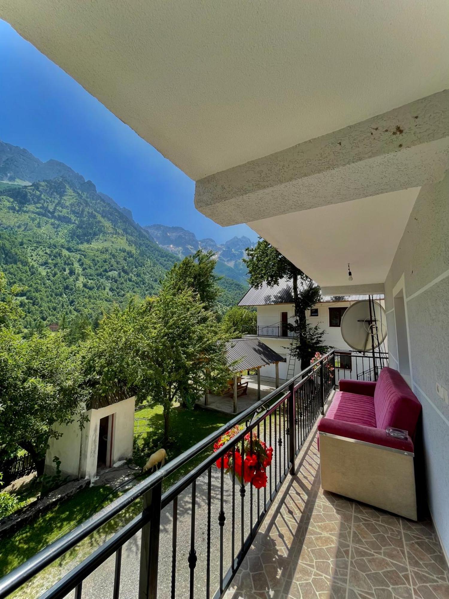 Lazer Cardaku Guesthouse Valbone Exterior photo